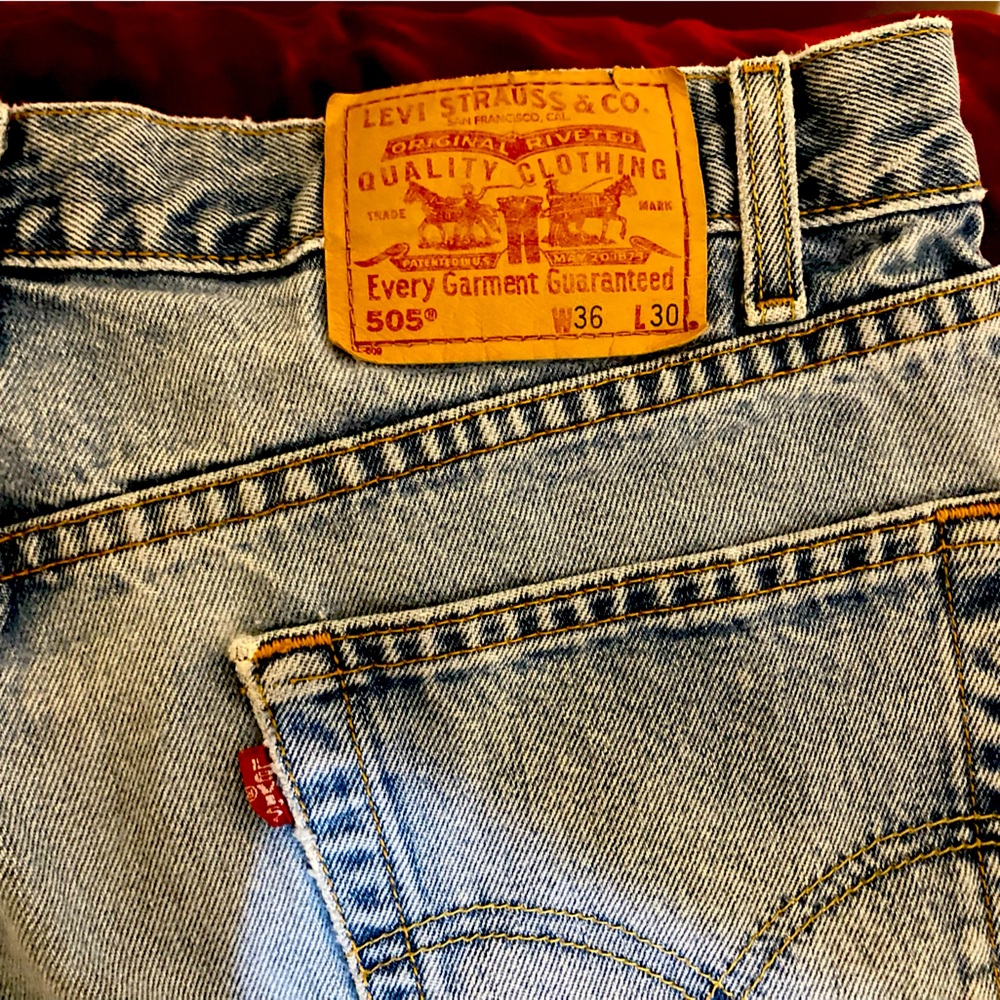 Levi’s 505 jeans red tab
